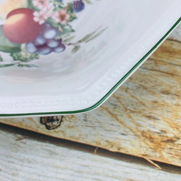 Johnson Brothers FRESH FRUIT Octagonal Green Trim England Vegetable Serving Bowl - Picture 3 of 8